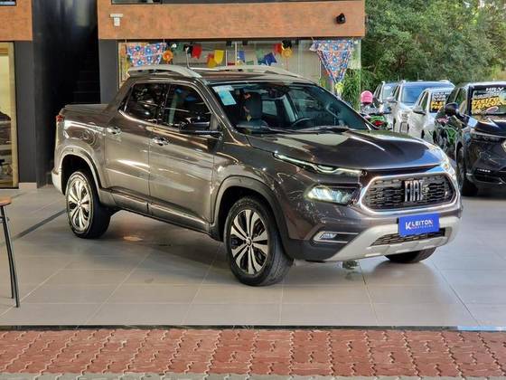 FIAT TORO 2.0 16V TURBO DIESEL VOLCANO 4WD AT9 FIAT TORO 2.0 16V TURBO DIESEL VOLCANO 4WD AT9